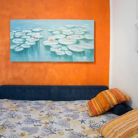 Porto Rotondo Flat With Balcony & Garden Apartment