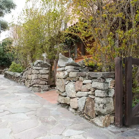 Porto Rotondo Flat With Balcony & Garden Apartment Olbia